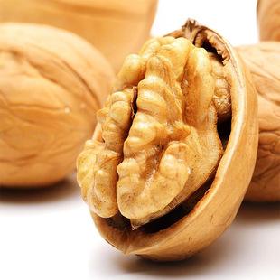 Did you know that Americans eat so many walnuts a year?