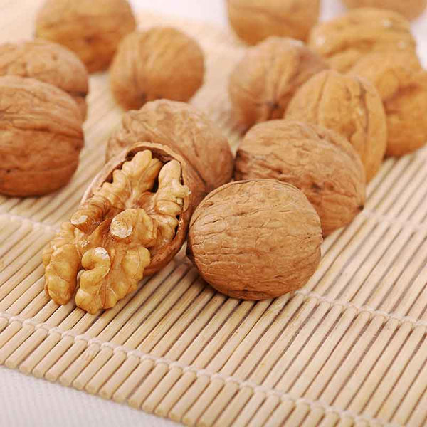 Why is China’s Xinjiang rich in thin-skinned walnuts?