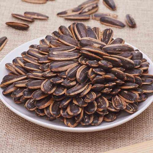 roasted sunflower seeds