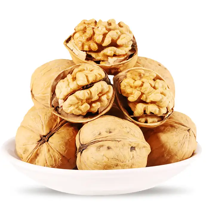 Manufacturer Bulk Sale Xinjiang 185 Walnuts in Top Thin Milk Dried Fruit Mixture of Walnuts Food Raw Material