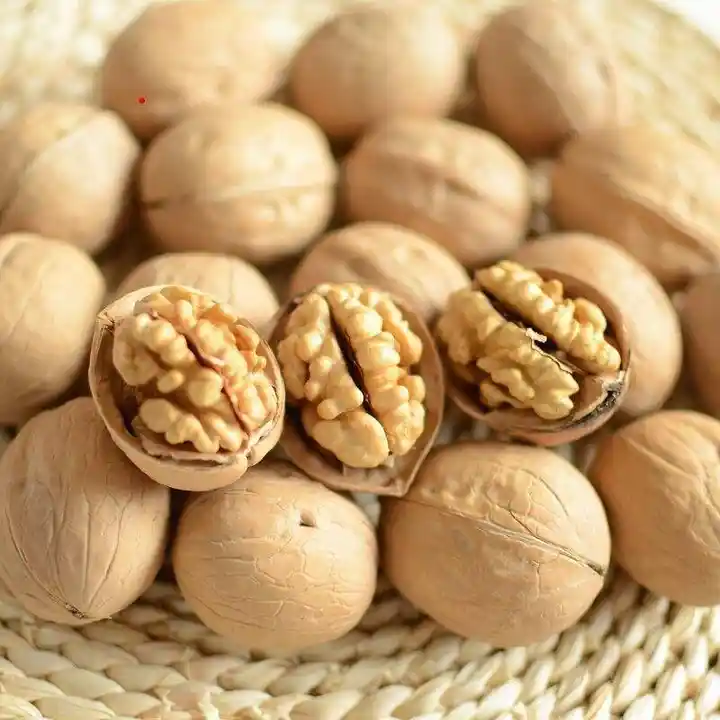 China origin wholesale walnuts with shell