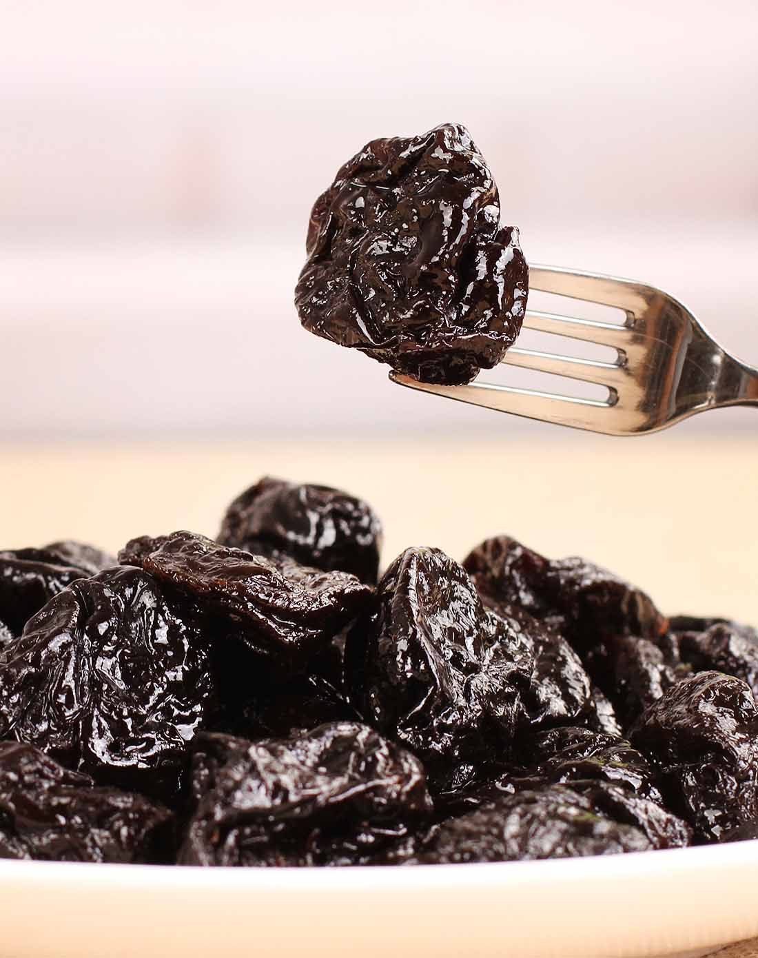 Amazon hot sale Wholesale Chilean Prunes Factory Price Delicious High Quality Prunes Fruits