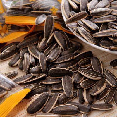 roasted sunflower seeds