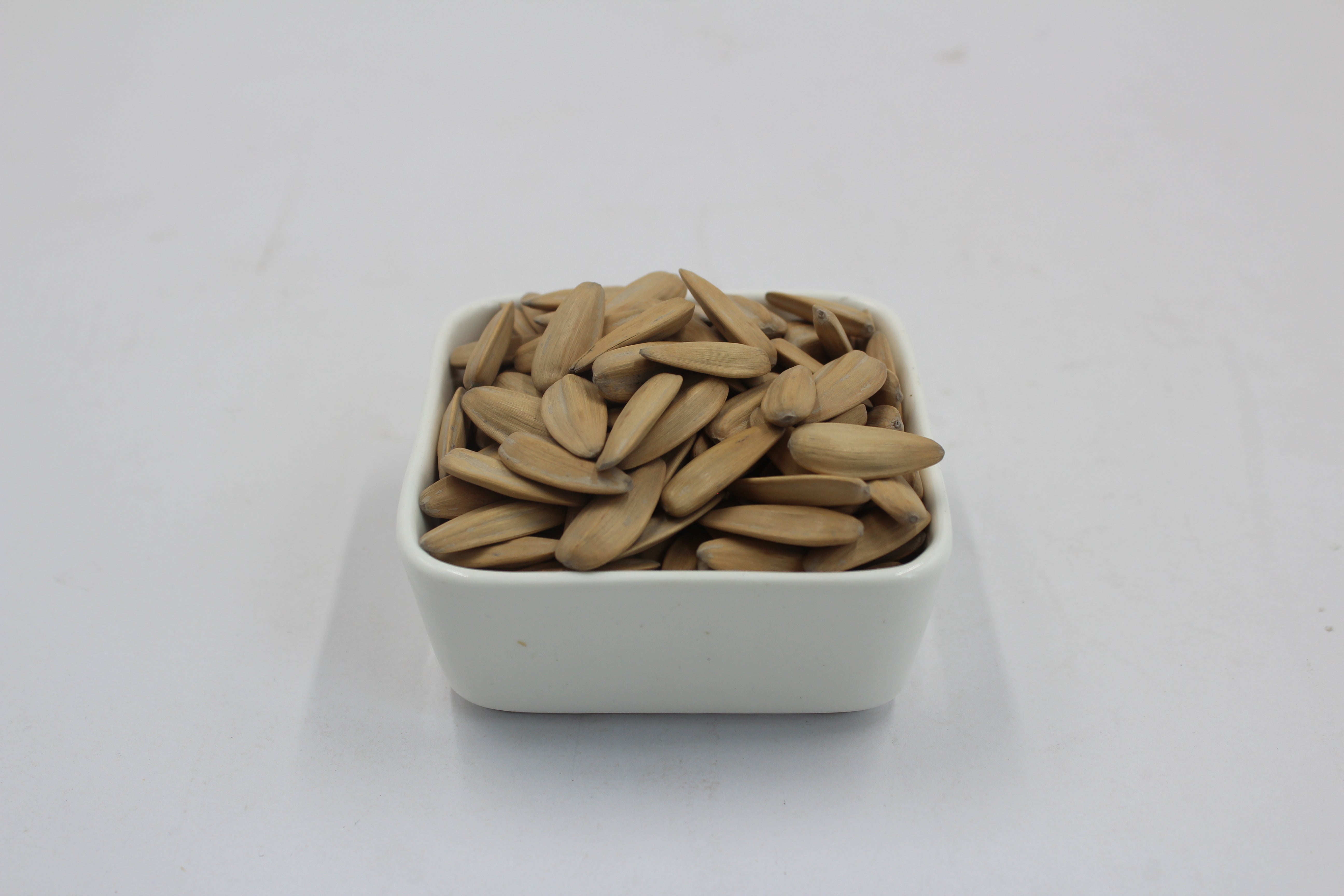 China Famous Factory wholesale Roasted Original Sunflower Seeds Friendly price and Top Quality