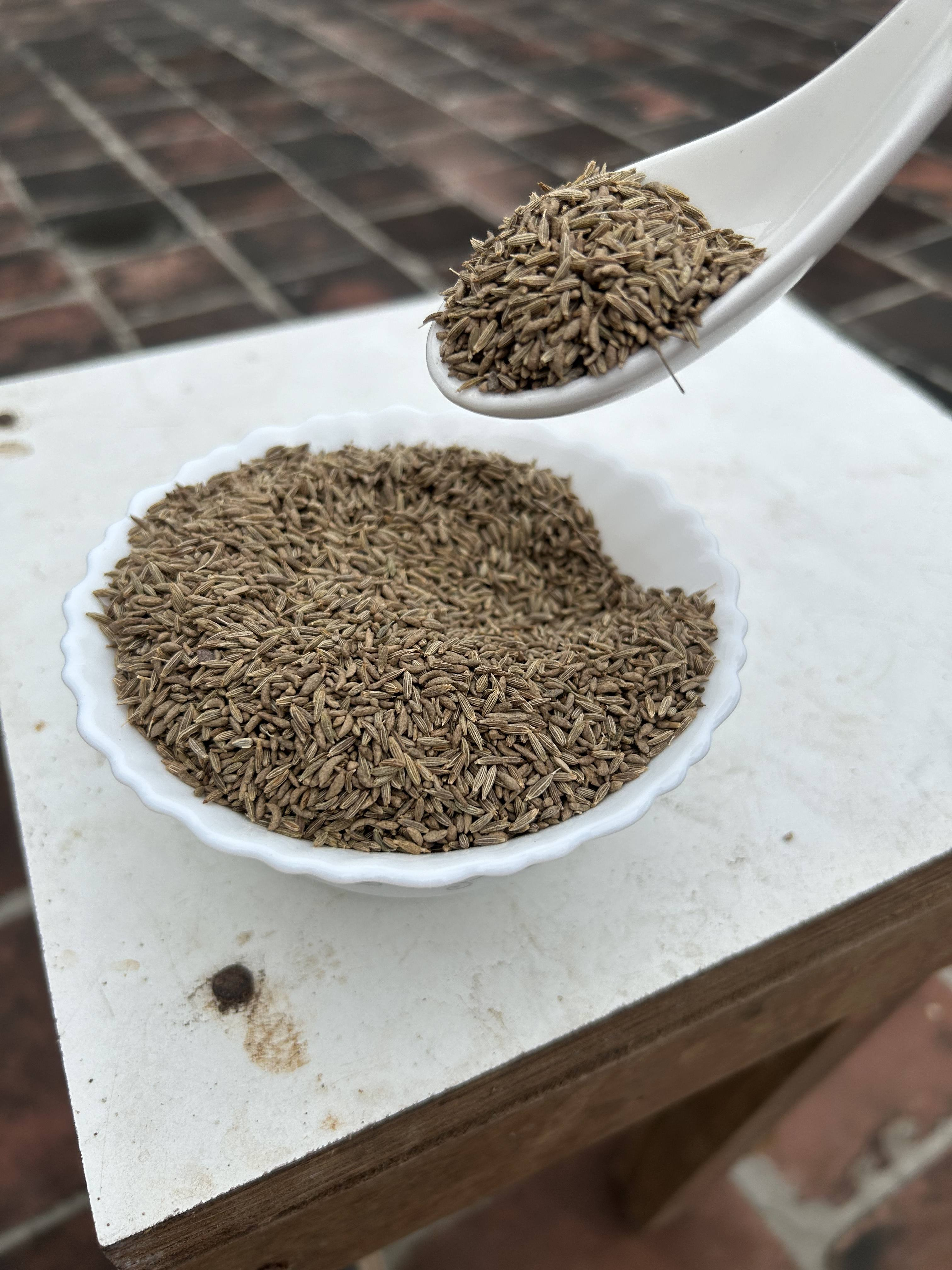 Indian cumin seed globally known for its Aromatic Flavourful Health benefits new crop 2024 wholesale supplier used for Cooking