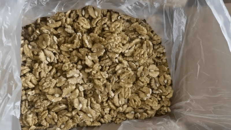 2023 hot sale xinjiang walnuts without shell xin2 walnut kernels with top quality and cheap price - Lnnuts