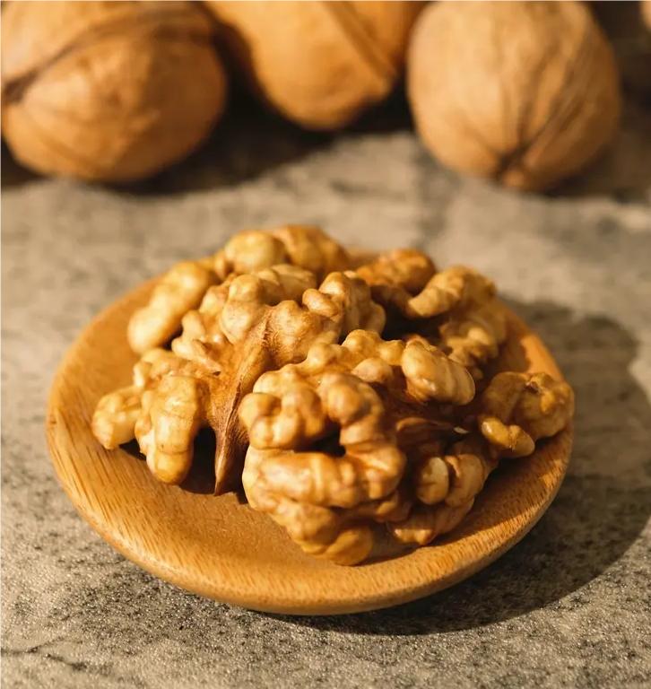 Chinese Akhrot New Crop Walnut In Shell Wholesale Walnuts Kernel 185 Paper Shell - Lnnuts